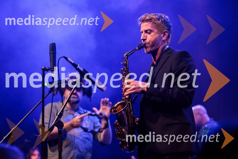 Izštekanih 10: Elevators z Big Bandom RTV Slovenija in gosti