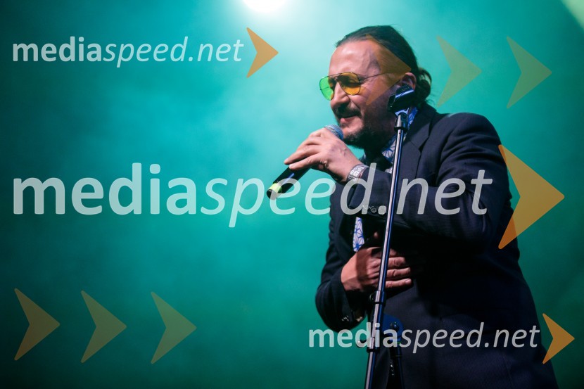  Simon AvsecIzštekanih 10: Elevators z Big Bandom RTV Slovenija in gosti