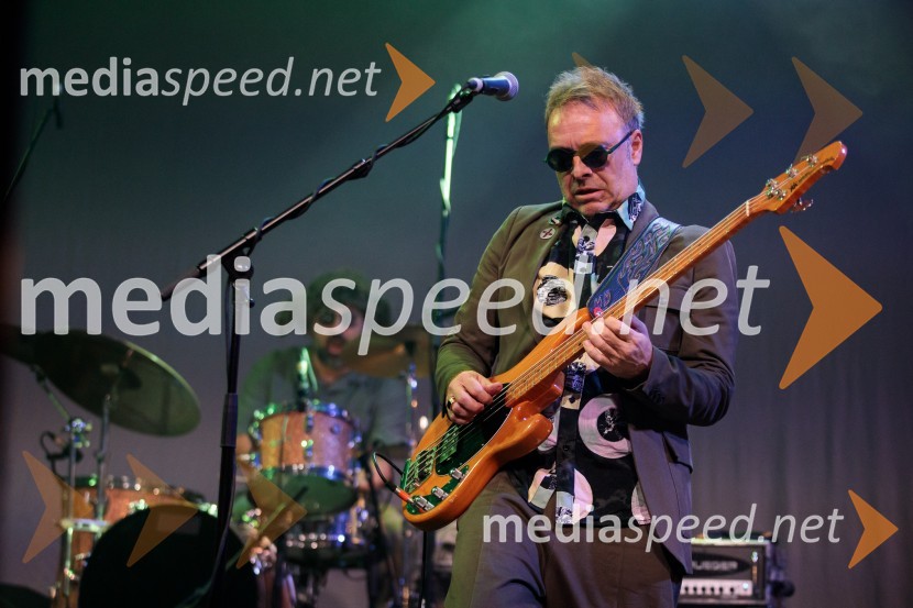  Jani Hace, glasbenik, SiddhartaIzštekanih 10: Elevators z Big Bandom RTV Slovenija in gosti