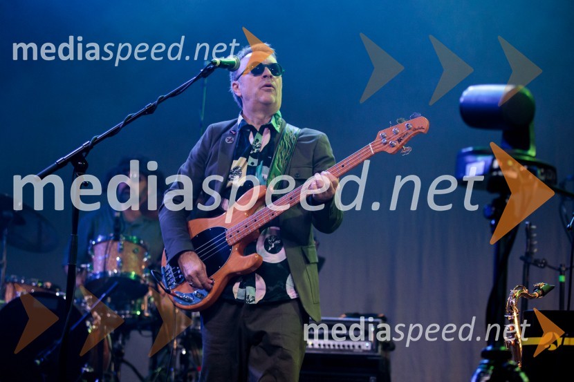  Jani Hace, glasbenik, SiddhartaIzštekanih 10: Elevators z Big Bandom RTV Slovenija in gosti