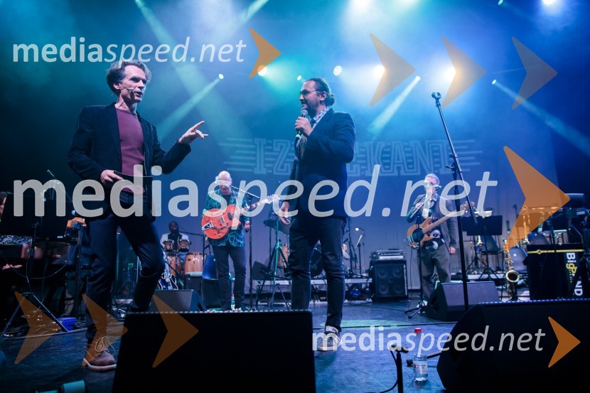  Jure Longyka, moderator;  Simon AvsecIzštekanih 10: Elevators z Big Bandom RTV Slovenija in gosti