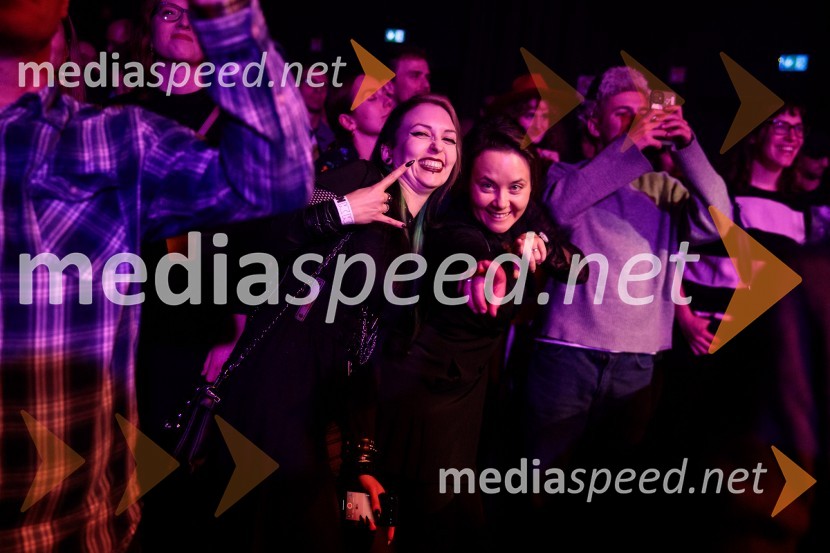  Maruša Šinkovič, PR Festival Ljubljana;  ... Izštekanih 10: Elevators z Big Bandom RTV Slovenija in gosti