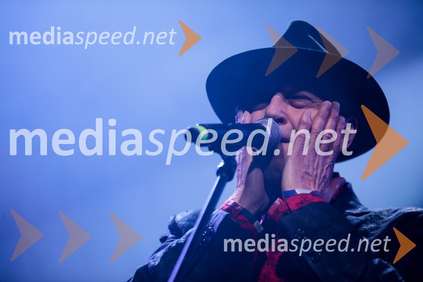  Vlado Kreslin, glasbenikIzštekanih 10: Elevators z Big Bandom RTV Slovenija in gosti