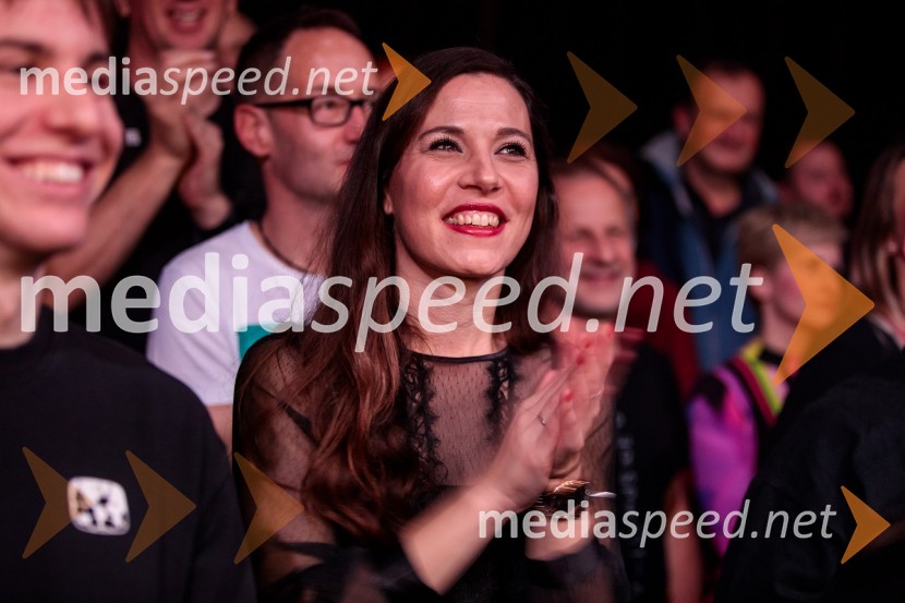  Petra Marc, novinarka, RTV SlovenijaIzštekanih 10: Elevators z Big Bandom RTV Slovenija in gosti