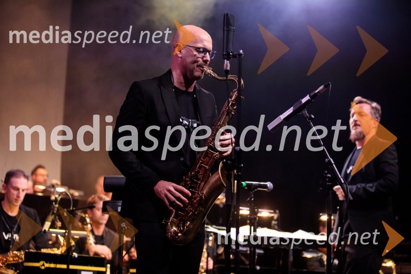 Izštekanih 10: Elevators z Big Bandom RTV Slovenija in gosti