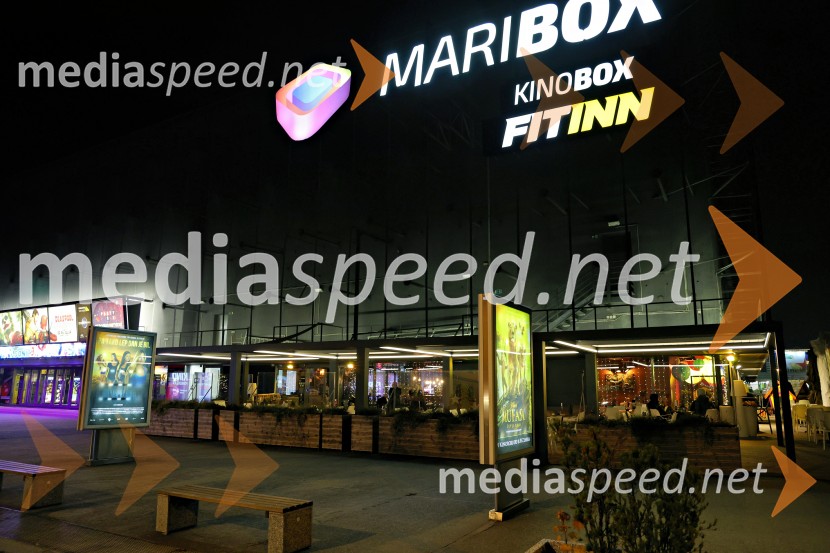 Premiera filma Pa tako lep dan je bil s Katarino Čas v Mariboxu