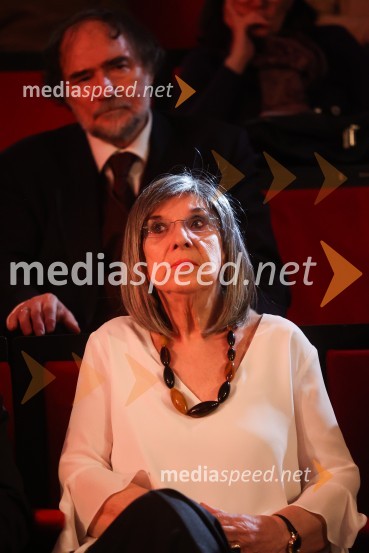  Svetlana Makarovič, pisateljicaPodelitev plakete ob Prešernovi nagradi Svetlani Makarovič