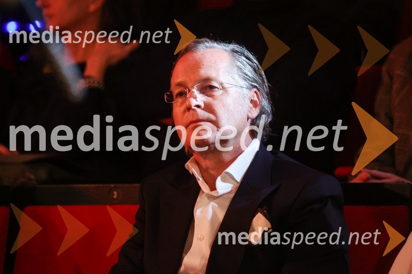  David Sluga, odvetnikPodelitev plakete ob Prešernovi nagradi Svetlani Makarovič