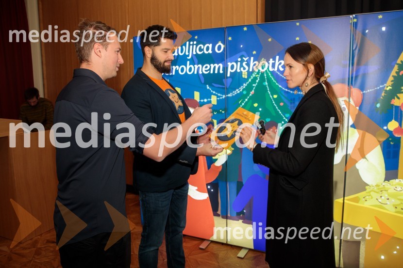 Nasmeškotek širi nasmehe