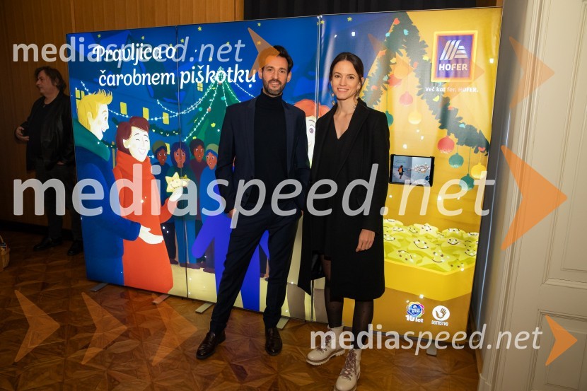 Nasmeškotek širi nasmehe