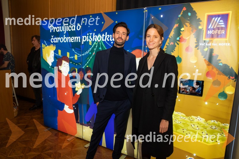 Nasmeškotek širi nasmehe