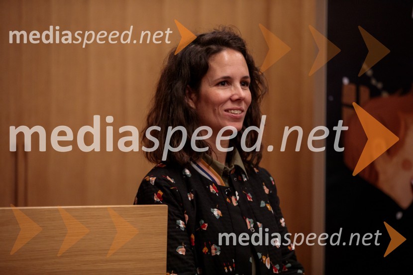 Nasmeškotek širi nasmehe