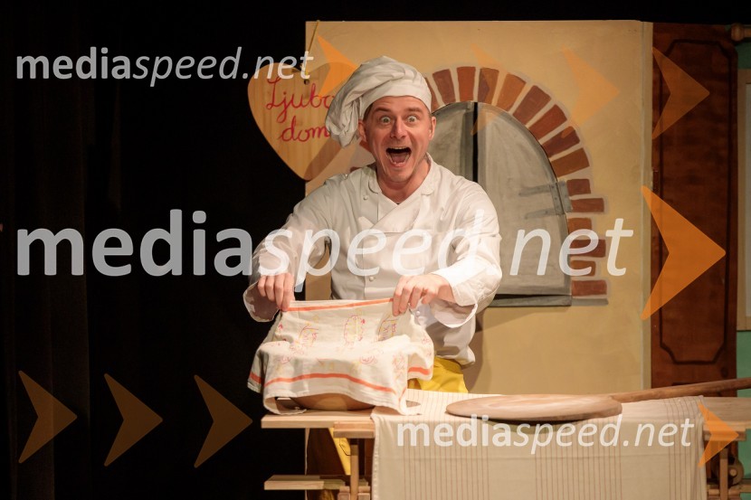 Nasmeškotek širi nasmehe