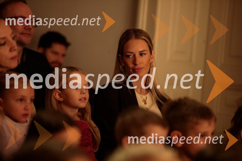 Nasmeškotek širi nasmehe