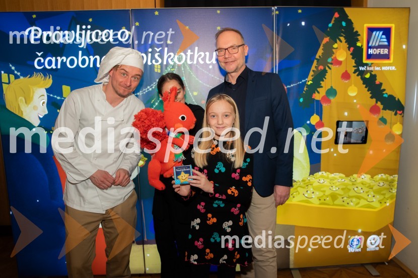 Nasmeškotek širi nasmehe