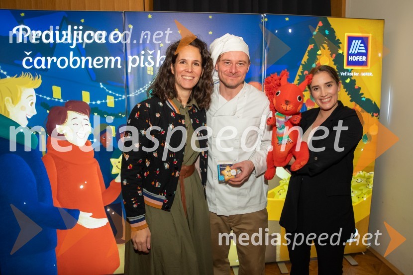 Nasmeškotek širi nasmehe