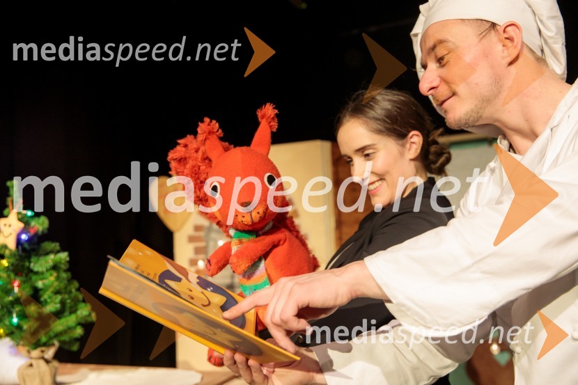 Nasmeškotek širi nasmehe