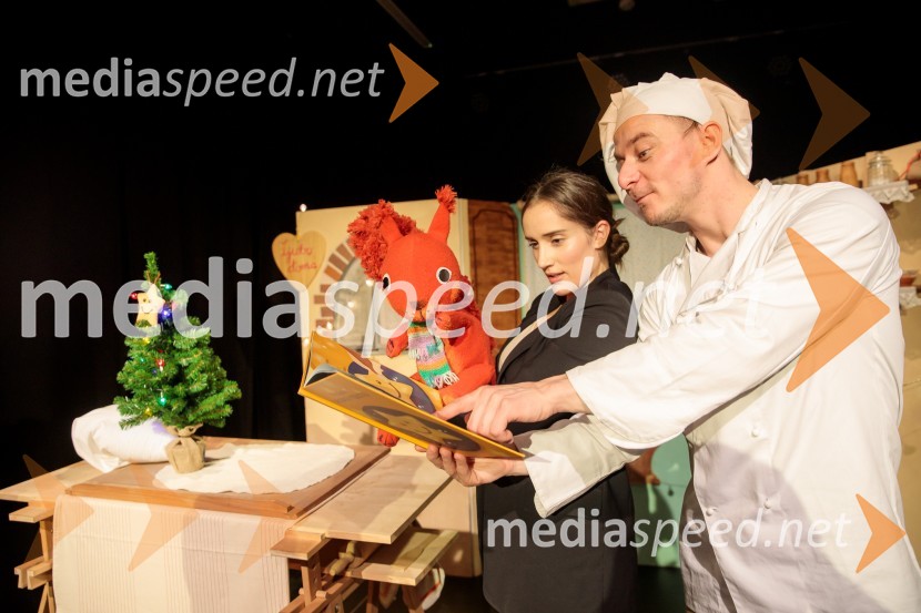 Nasmeškotek širi nasmehe