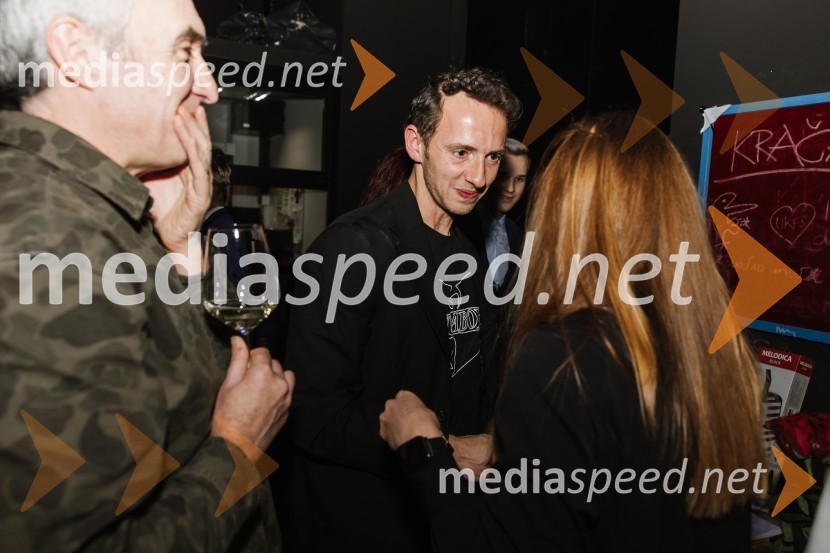  Laren  Polič Zdravič, glasbenik in igralecPogovori po seksu, premiera komične drame v SNG Nova Gorica