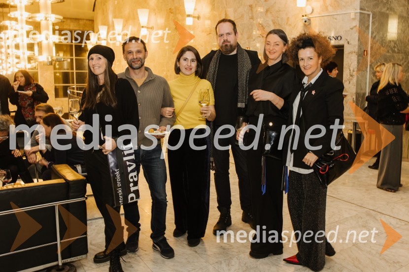 Pogovori po seksu, premiera komične drame v SNG Nova Gorica