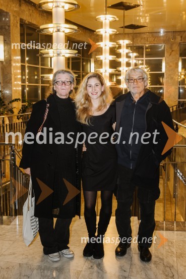  ... ;  Ivana Percan Kodarin, igralka;  ... Pogovori po seksu, premiera komične drame v SNG Nova Gorica