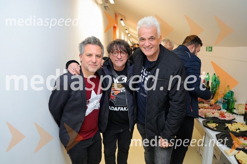  Reno Čibej, pevec, skupina Kingston;  Dejan Dimec, glasbenik, član skupine Kingston;  Dare Kaurič, glasbenik, skupina KingstonTradicionalni Silvestrski pozdrav v Mariboru