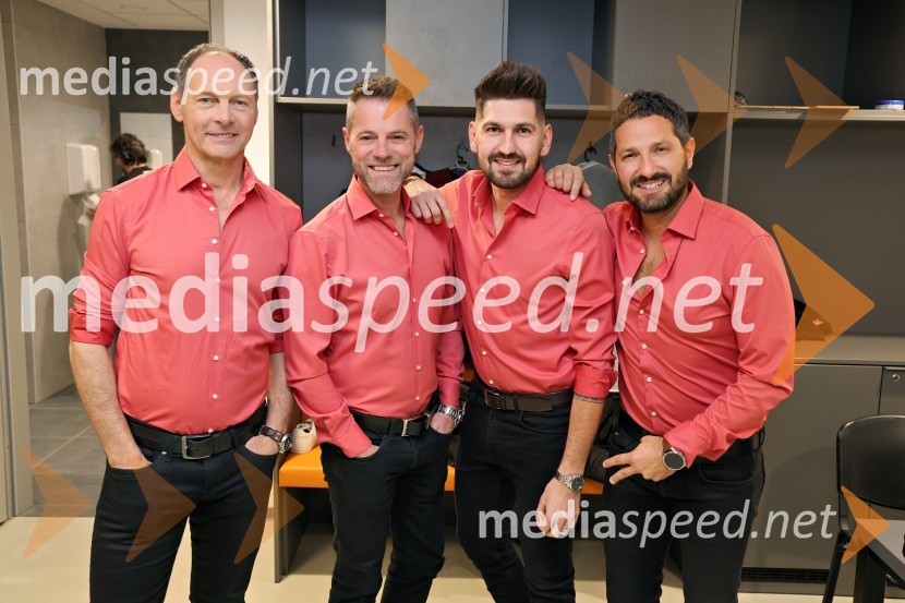  Jože Potrebuješ, skupina Čuki;  Matjaž Končan, skupina Čuki;  Miha Novak, skupina Čuki;  Jernej Tozon, pevec, skupina ČukiTradicionalni Silvestrski pozdrav v Mariboru