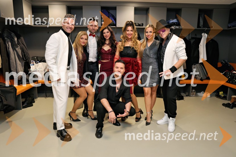  Sebastian Podgornik, pevec in plesalec;  Cvetana Rozman,  Power Dancers;  Marko Popovič - Mark, skupina Game Over;  Sergeja Brdnik, Power Dancers;  Dejan Vunjak, glasbenik;  Natka Geržina, plesalka, Power Dancers;  Tinkara Fortuna, skupina Bepop;  Štefan  Čamič - Steffanio, skupina Game OverTradicionalni Silvestrski pozdrav v Mariboru