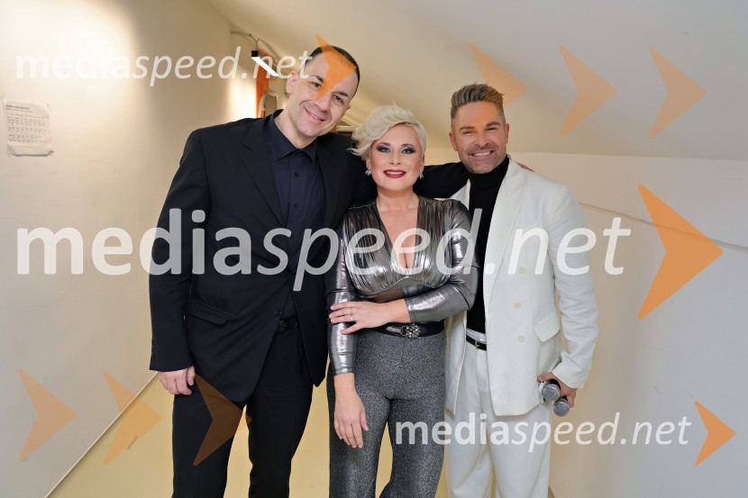  Matevž Greifoner;  Ana  Praznik, voditeljica, pevka Bepop;  Sebastian Podgornik, pevec in plesalecTradicionalni Silvestrski pozdrav v Mariboru