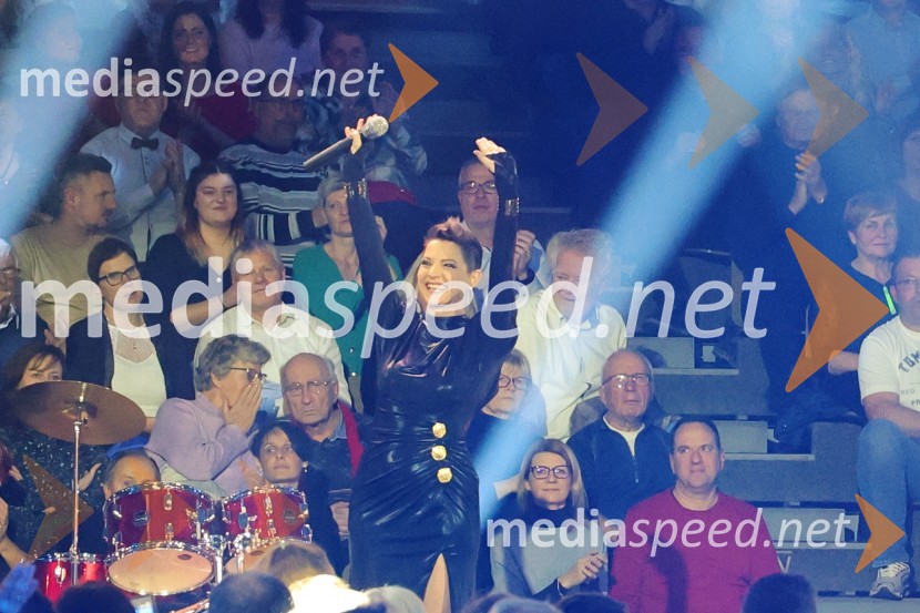  Tanja ŽagarTradicionalni Silvestrski pozdrav v Mariboru