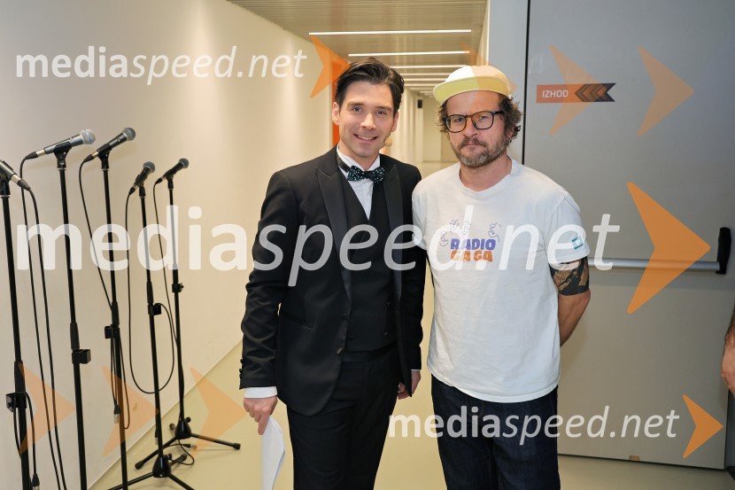  Tilen Artač, imitator, glasbenik;   Igor Bračič - Sadež, glasbenik, skupina Slon in SadežTradicionalni Silvestrski pozdrav v Mariboru