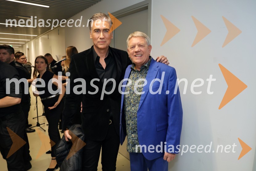  Jan Plestenjak, pevec;  Rudi Šantl, pevecTradicionalni Silvestrski pozdrav v Mariboru