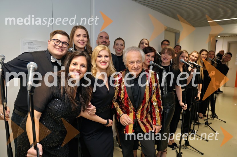  ... ;  ... ;  ... ;  ... ;  ... ;  ... ;  Alfi Nipič, pevec;  ... ;  ... Tradicionalni Silvestrski pozdrav v Mariboru