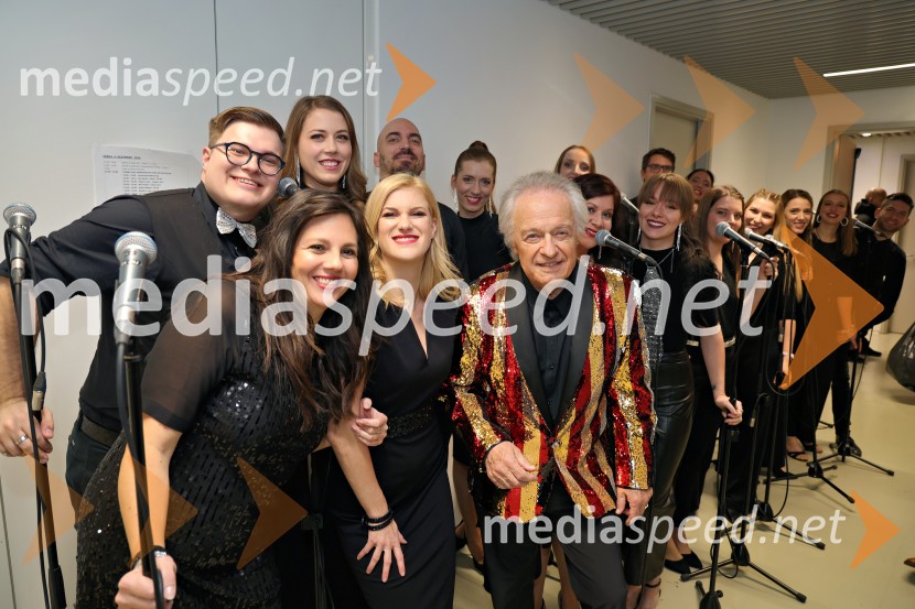  ... ;  ... ;  ... ;  ... ;  Alfi Nipič, pevecTradicionalni Silvestrski pozdrav v Mariboru