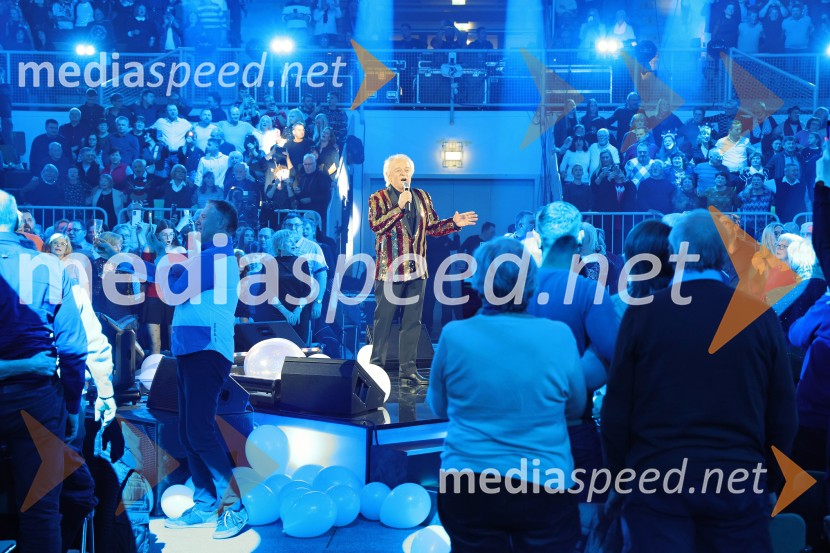  Alfi Nipič, pevecTradicionalni Silvestrski pozdrav v Mariboru