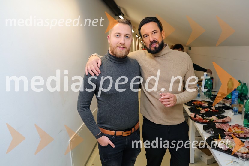  Aleksander Pozvek, imitator in novinar;  Renato VindišTradicionalni Silvestrski pozdrav v Mariboru