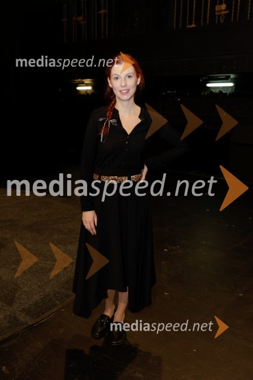  Tina Potočnik Vrhovnik, igralkaTa veseli dan ali Matiček se ženi, premiera v MGL