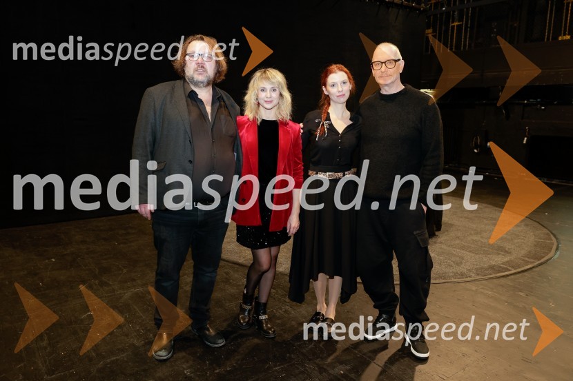  Primož Pirnat, igralec;  Iva Krajnc Bagola, igralka;  Tina Potočnik Vrhovnik, igralka;  Uroš Smolej, igralecTa veseli dan ali Matiček se ženi, premiera v MGL