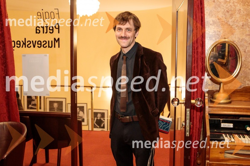  Rok Bozovičar, direktor, Prešernovo gledališče Kranj Razodetje, premiera, Prešernovo gledališče Kranj