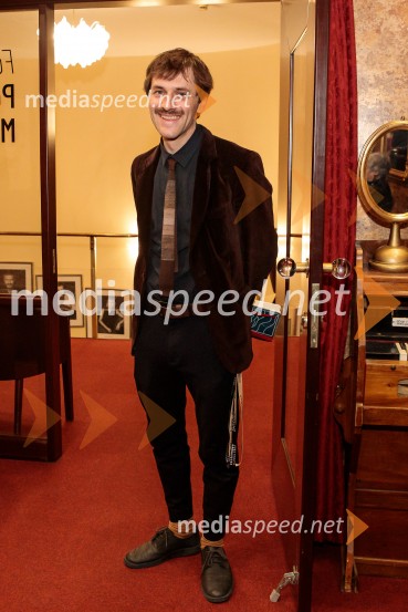  Rok Bozovičar, direktor, Prešernovo gledališče Kranj Razodetje, premiera, Prešernovo gledališče Kranj