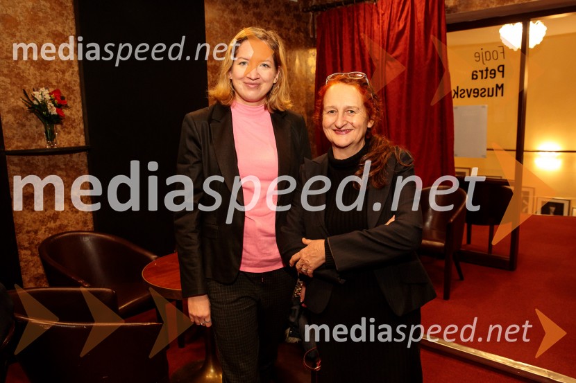  ... ;  Marinka Poštrak, dramaturginja, Prešernovo gledališče KranjRazodetje, premiera, Prešernovo gledališče Kranj