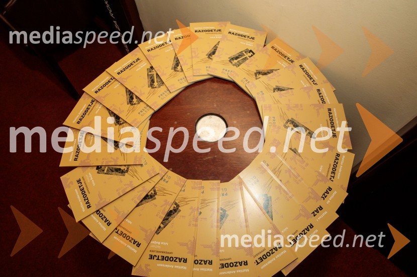 Razodetje, premiera, Prešernovo gledališče Kranj