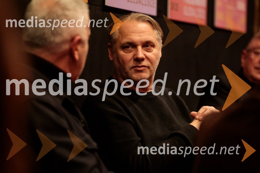  Mattias Andersson, igralec, režiser in dramatikRazodetje, premiera, Prešernovo gledališče Kranj