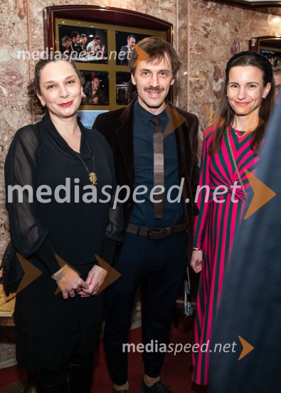  Gaja Kryštufek Gostiša, poslovna sekretarka, Prešernovo Gledališče Kranj;  Rok Bozovičar, direktor, Prešernovo gledališče Kranj ;  ... Razodetje, premiera, Prešernovo gledališče Kranj