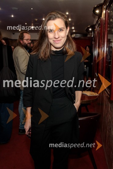  Tina Resman, igralkaRazodetje, premiera, Prešernovo gledališče Kranj