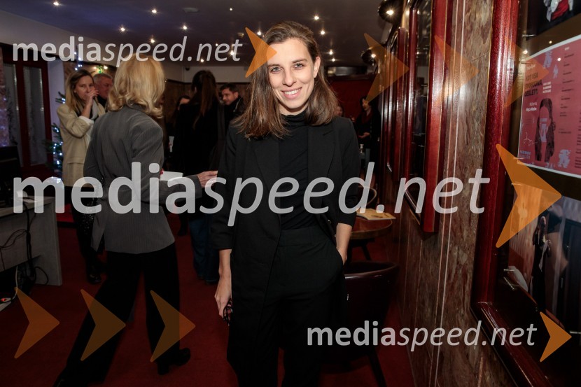  Tina Resman, igralkaRazodetje, premiera, Prešernovo gledališče Kranj