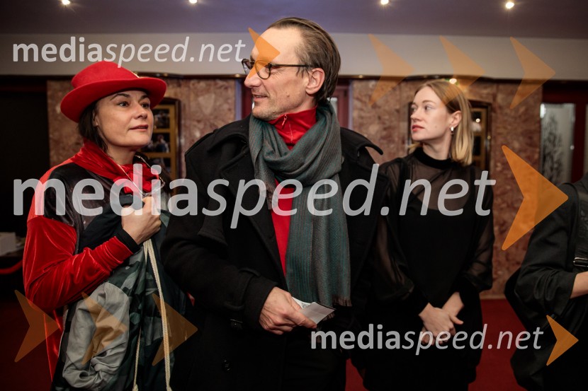  Pia Zemljič, igralka;  Marko  Mandić, igralec;  Julija Klavžar, igralkaRazodetje, premiera, Prešernovo gledališče Kranj