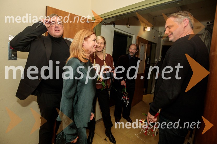  Robert Waltl, direktor, Mini teater;  Vesna  Jevnikar, igralka;  Mattias Andersson, igralec, režiser in dramatikRazodetje, premiera, Prešernovo gledališče Kranj