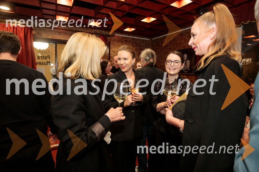  ... ;  Paola Rodman, italijanistka in umetnostna zgodovinarka;  ... ;  ... Razodetje, premiera, Prešernovo gledališče Kranj