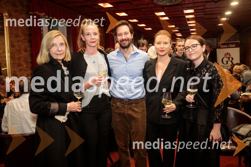  ... ;  ... ;  Miha Rodman, igralec;  Paola Rodman, italijanistka in umetnostna zgodovinarka;  ... Razodetje, premiera, Prešernovo gledališče Kranj